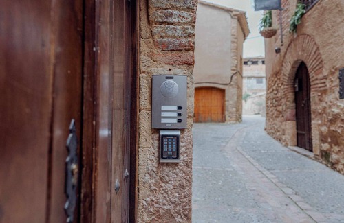 Alquezar Apartamento | Apartamentos Fuendebaños