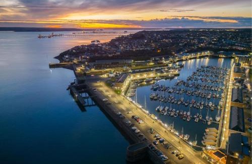 Milford Haven Apartamento | Fulke Street - 2 Bedroom Apartment - Milford Haven