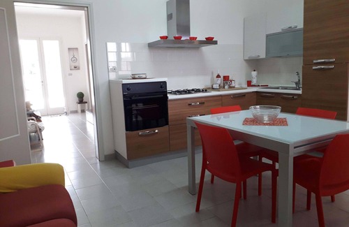 Torre Lapillo Casa | Casa de confort completo a pocos pasos del mar y del centro