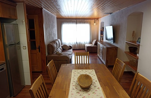Vilallonga de Ter Casa | Alquiler íntegro vacacional casa Vilallonga de Ter