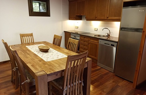 Vilallonga de Ter Casa | Alquiler íntegro vacacional casa Vilallonga de Ter