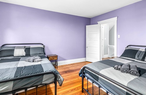Mexicantown - Southwest Detroit Casa | Full house sleeps 8 five min from downtown