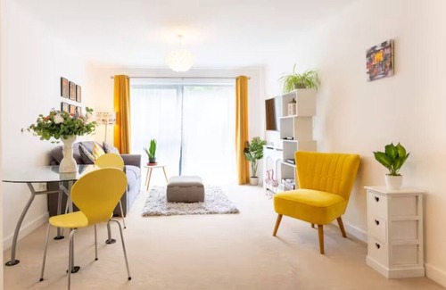 Larkhall Apartamento | Full of light 1BR apartment in Stockwell
