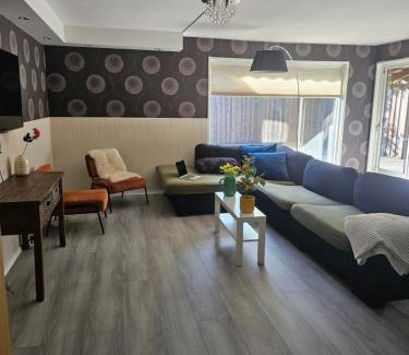 Alnabru Apartamento | Full Privacy Townhome in Oslo with WIFI