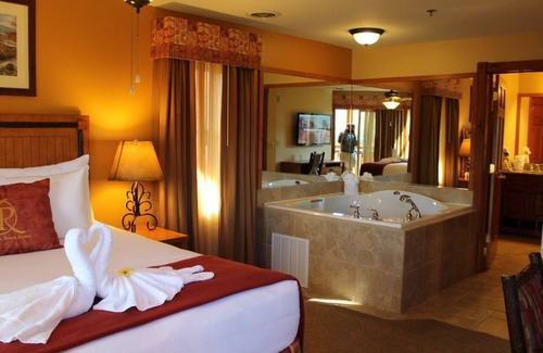 Gatlinburg Complejo | Habitación doble de servicio completo en el Westgate Smoky Mountain Resort