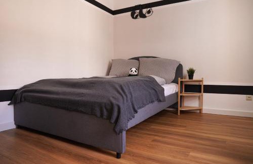 Halle Apartamento | FullHouse - Halle - T28 - Panda Apartment
