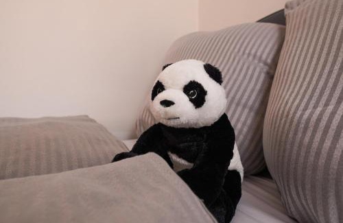 Halle Apartamento | FullHouse - Halle - T28 - Panda Apartment