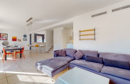 Saint-Jean-de-Vedas Casa | Bastide fully air-conditioned with swimming pool