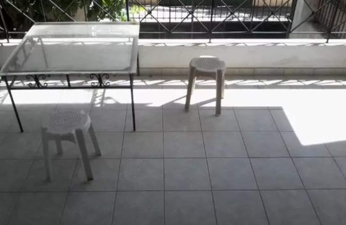 Marousi Casa | PISO PRIVADO TOTALMENTE INDEPENDIENTE EN MAROUSI CON JACUZZI ADECUADO PARA GRANDES GRUPOS TAMBIÉN