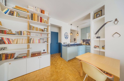 Neuilly-sur-Seine Apartamento | Fully equipped 1BR In central Neuilly 5 minutes from Sablons metro