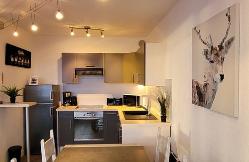 Orcieres-Merlette Apartamento | Fully-equipped 5-person apartment with mountain views.