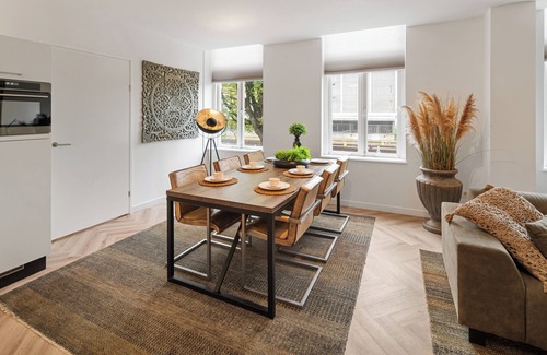Roosendaal Apartamento | Totalmente equipado para viajes de negocios o comidas acogedoras. Lavadora, secadora, máquina de caf