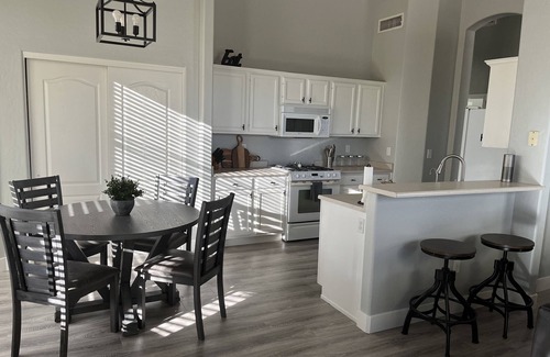 Las Sendas Casa | Fully Equipped Las Sendas Home in Active Golf & Tennis Community