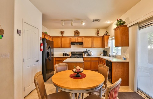 North Las Vegas Casa | ¡Totalmente equipado! Hogar para mascotas y para familias