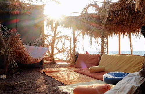 Dahab Otro | Fully equipped Remote off-grid Solar Wooden Home