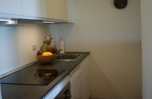 Eden Rock Villa | Fully-equipped seaview villa w/ aircon & fast WiFi within 20min walk from beach