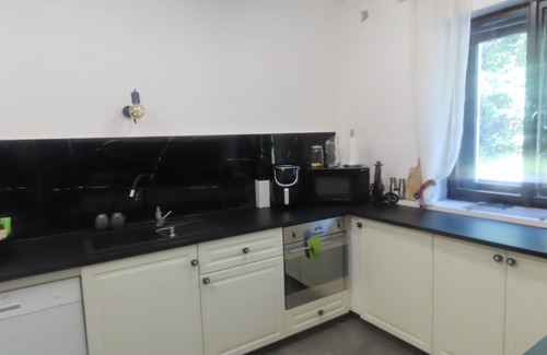 Benecko Casa | Fully equipped spacious 5-bedroom house with Jacuzzi, Sauna, WiFi in Krkonose.