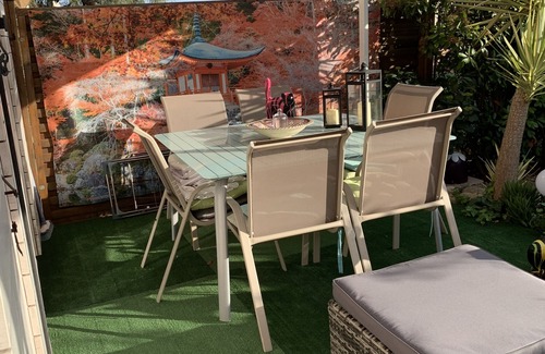 Cagnes-sur-Mer Villa | Cómoda villa-jacuzzi en la vegetación