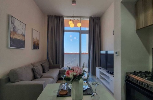 Dubai Sports City Apartamento | Fully-furnished 1 Bedroom Apartment