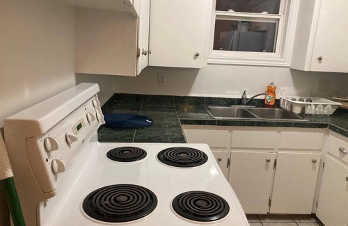 Coldbrook Casa | fully furnished 2 bedrooms house