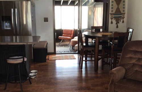 Clear Lake Casa | Fully furnished 3 bedroom ranch style home with large screened in porch w/garage