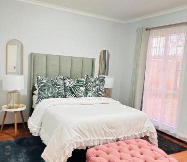 Weltevredenpark Apartamento | Fully Furnished 3 bedroom apartment rental