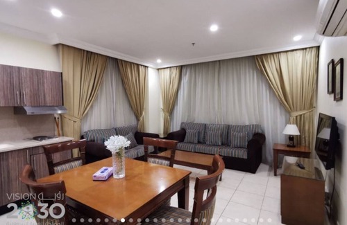 Qurish Street Apartamento | Fully Furnished 3 Rooms Serviced Apartment FOR RENT Sari St / UNIT 5