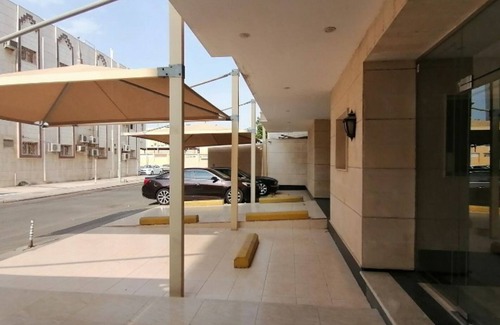 Jeddah Casa | Apartamento totalmente amueblado EN ALQUILER 2BHK Tahliya
