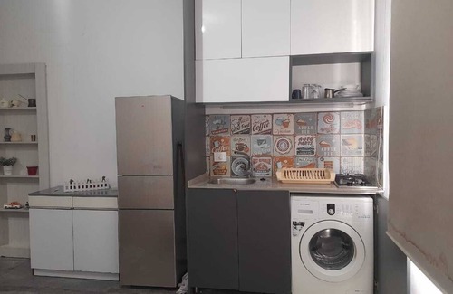 Dbayeh Apartamento | Estudio completamente amueblado y equipado en Dbayeh con una ubicación perfecta