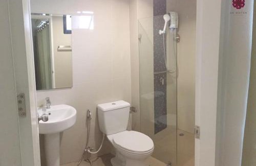 Phra Khanong Nuea Casa | Fully furnished, City View, Pool, Gym, WiFi