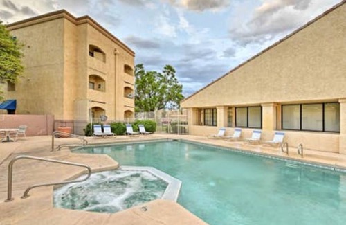 Surprise Apartamento | Fully Furnished Condo-Heated Pool-Hot Tub Yr Rnd