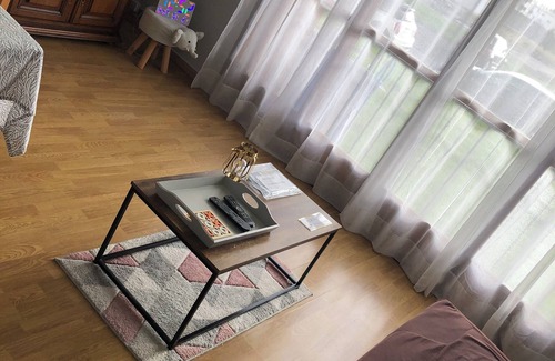 Joue-les-Tours Apartamento | Fully furnished apartment 2 bedrooms 1 living room