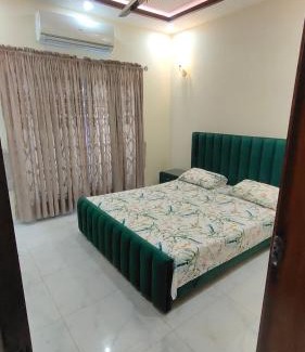 Bahria Town Villa | Fully Furnished Luxurious House Bahria Town Lhr