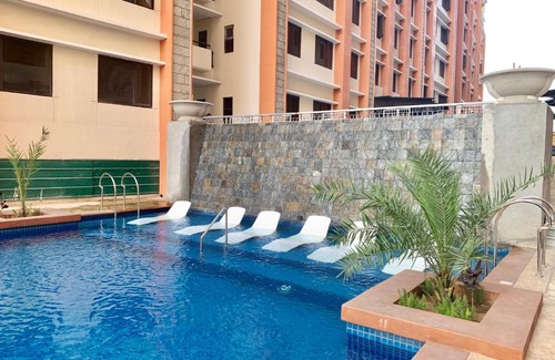 San Dionisio Apartamento | Fully-Furnished Penthouse Condo Unit