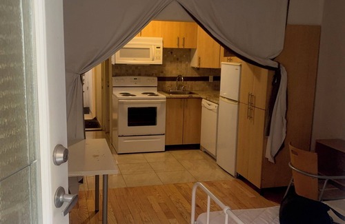 Milton Park Apartamento | Fully furnished studio apartment for rent 500 meters away from McGill university