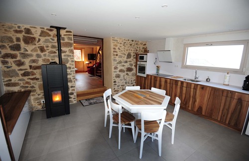 Castelnau-de-Mandailles Casa | Casa de campo totalmente renovada a las puertas de Aubrac con vistas al valle del Lot