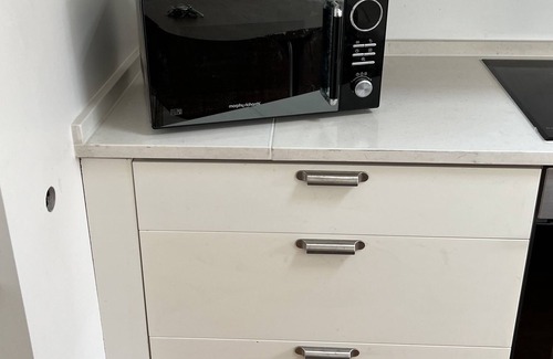 Luton Casa | Fully refurbished 1 bed garden flat