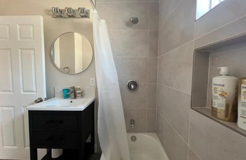 Baldwin Park Apartamento | Fully remoded 1B1B Home in baldwin Park3369A