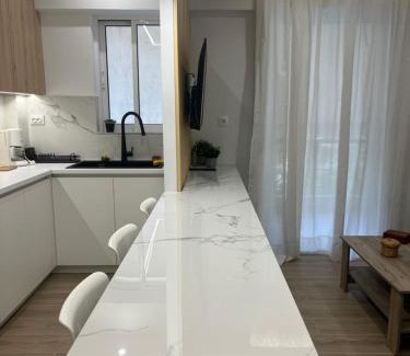 Nafpaktos Apartamento | -Fully Renovated- A cozy and warm place at the beach of Gribovo
