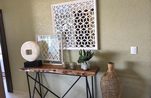 Tezoyuca Apartamento | Fully Renovated Apartment Available in Cuernavaca
