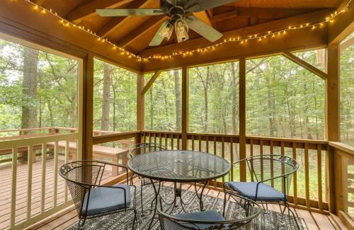 Broadway Casa | Fully Renovated Broadway Cabin with Private Hot Tub!