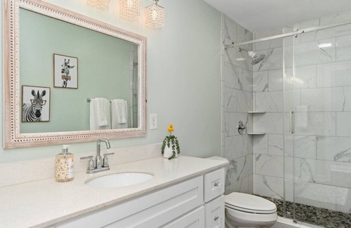 Kings Grant Casa | Fully renovated, family friendly 4 bedroom home with huge deck!