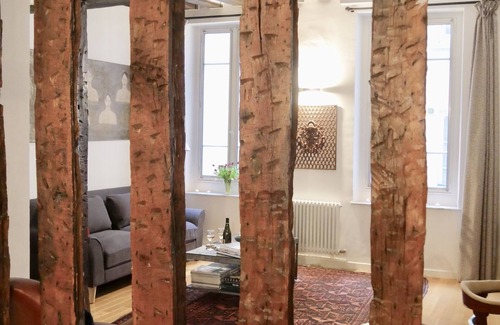 Arts-et-Metiers Apartamento | TOTALMENTE REFORMADO muy tranquilo encantador 2bed / 2bath plana en el Marais con capacidad para 4