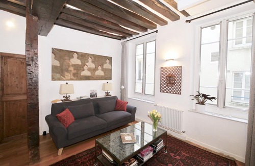 Arts-et-Metiers Apartamento | TOTALMENTE REFORMADO muy tranquilo encantador 2bed / 2bath plana en el Marais con capacidad para 4