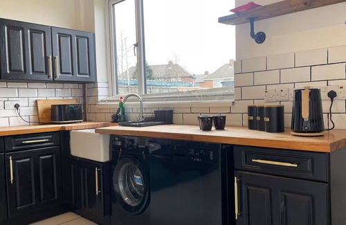 Durham Apartamento | Fully Serviced Three Bed House in Durham