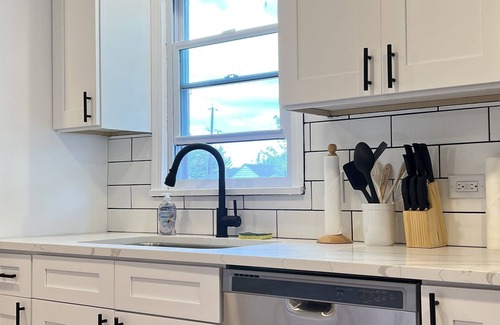 Mundelein Casa | Fully Updated home. Great for the entire family!
