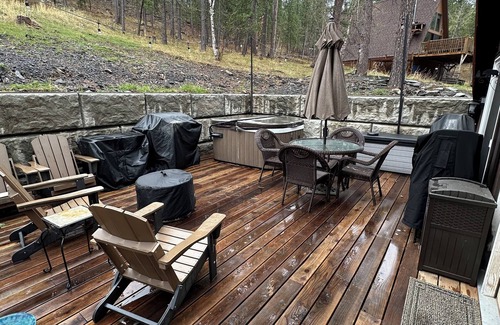 Rapid City Cabina | Fun 3-bedroom cabin Close to Keystone, Hill City, Rushmore, Pactola & ATV Trails