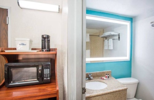 Winter Haven Casa | Fun and Relaxation in Winter Haven!! 2 Queen Beds,