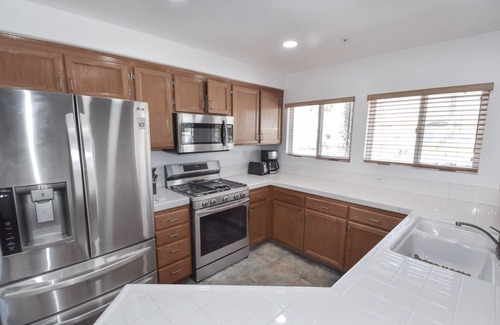 Imperial Beach Condominio | Dos minutos a pie de la playa y restaurantes.