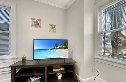 Des Moines Apartamento | Fun & Charming 1BR Apt near Drake